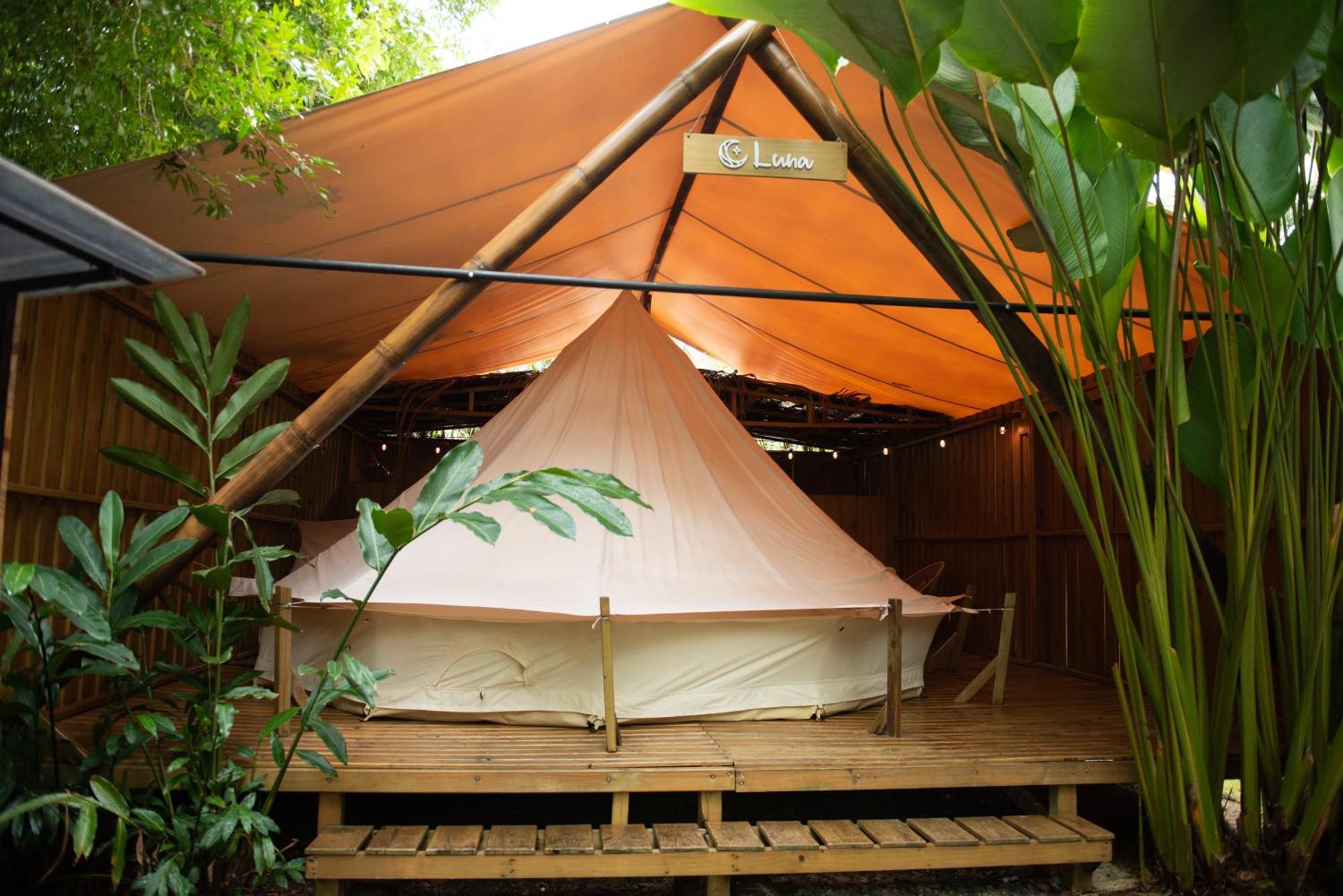 Seren Glamping (Adults Only) Uvita Exterior photo